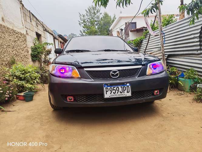 Vendo mazda protege 2003 Lx 