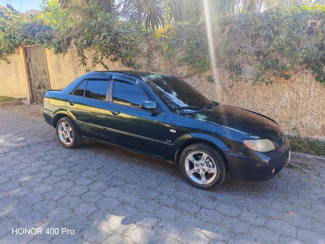 Vendo mazda protege 2003 Lx 