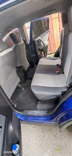Vendo RAV4 Modelo 2015 AWD - Imagen 9