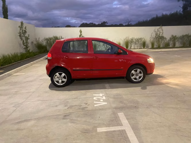 VOLKSWAGEN FOX SPORT HACHBACK RREECONOMICO NADA QUE INVERTIRLE AIRE ACONDICIONADO AL 100%