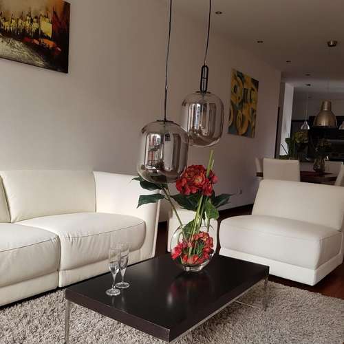 APARTAMENTO AMUEBLADO EN RENTA – PLENUM CATORCE, ZONA 14 | BALCÓN Y BODEGA | PV - Imagen 2