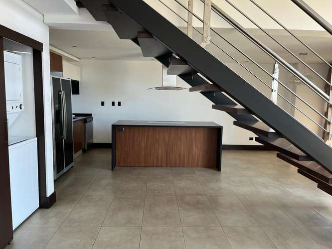 LOFT DE 2 NIVELES EN RENTA – VIU CAYALÁ, ZONA 16 | 2 HABITACIONES + SALA FAMILIAR, PRECIOSA VISTA A LA CIUDAD | PV - Imagen 15