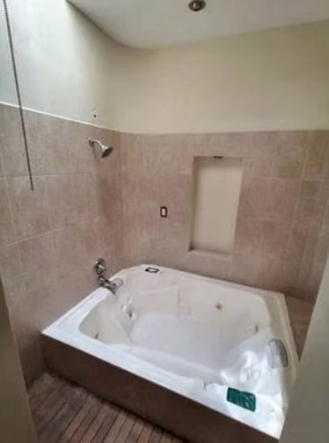 RENTA DE EXCELENTE VIVIENDA SEMI AMUEBLADA EN COLONIA CANTABRIA, ZONA 13