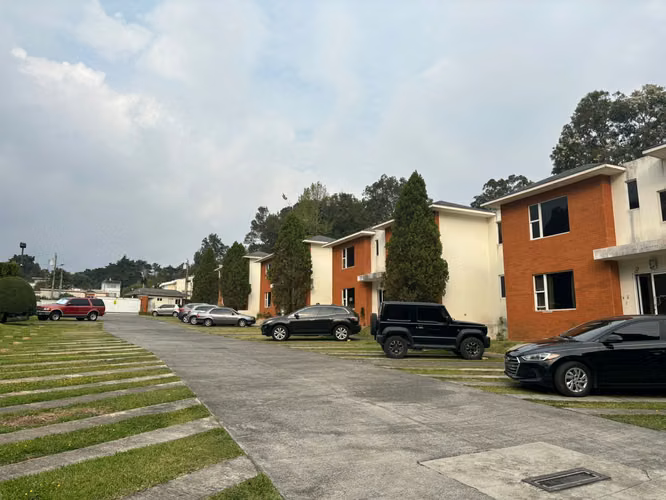 Apartamento en Villa Joya de Oro | km.24 CAES, Ingreso por Colmenas