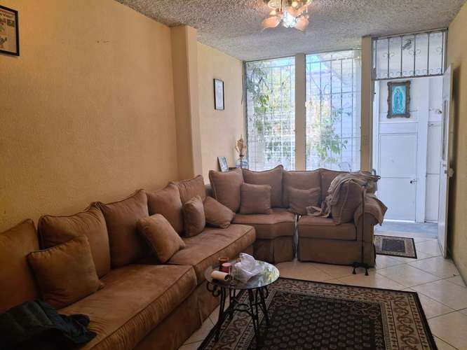 CASA EN VENTA EN LOMAS DEL PORTUGAL ZONA 1 DE MIXCO