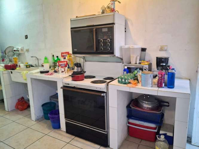 CASA EN VENTA EN LOMAS DEL PORTUGAL ZONA 1 DE MIXCO - Imagen 3