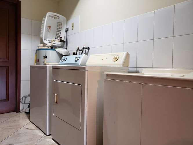 Apartamento amueblado en Zona 10 - Imagen 6