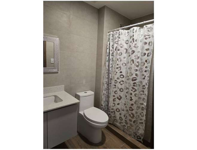  APARTAMENTO EN RENTA ZONA 14 (+1) - Imagen 7