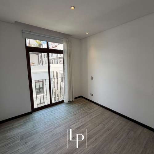 Amplio Apartamento con 2 Terrazas en Venta en Lirios 2 de Cayalá  - Imagen 6
