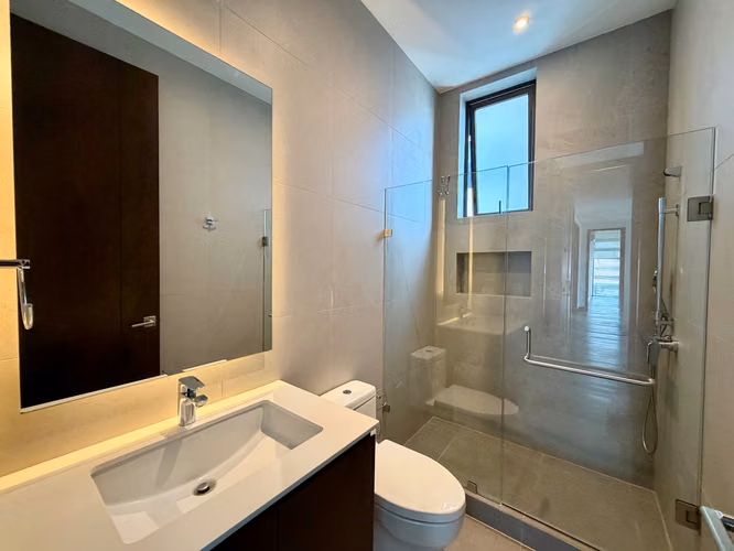 Alquiler Apartamento Echo Zona 14 de 3 habitaciones  - Imagen 13