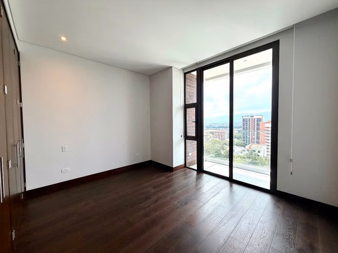 Alquiler Apartamento Echo Zona 14 de 3 habitaciones  - Imagen 12