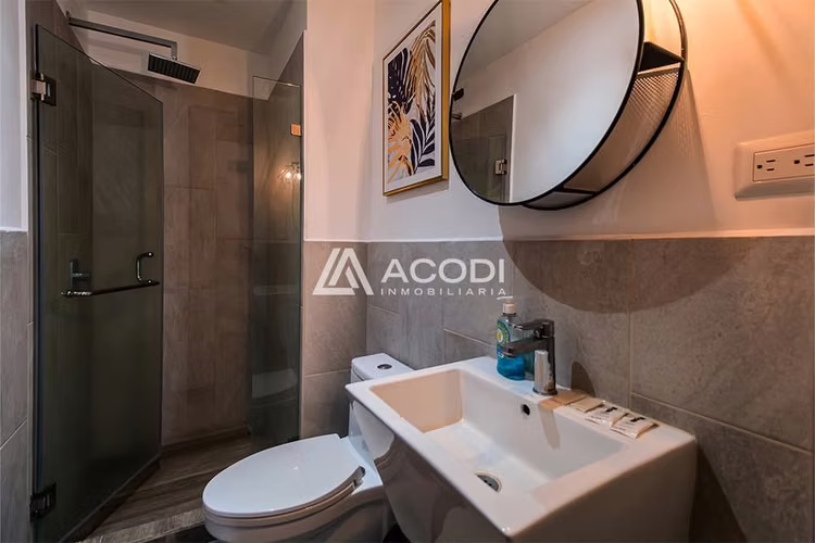 Apartamento en La Villa, Zona 14 - Miniatura 2
