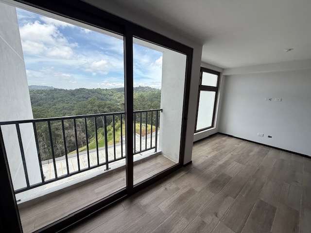Rento apartamento en Zona 16 A 10 MINS DE CIUDAD CAYALA - Imagen 6