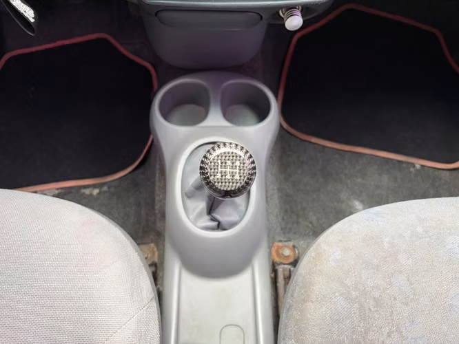 Toyota Yaris de Agencia Modelo 2003