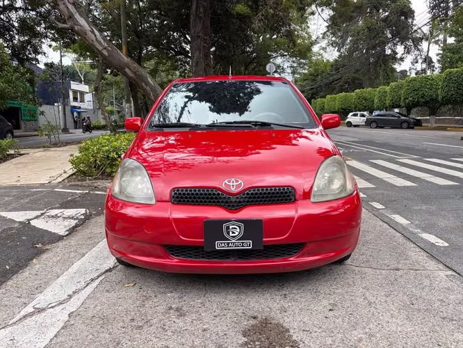 Toyota Yaris de Agencia Modelo 2003