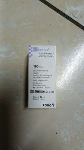 Selling insulin lantus includes syringes