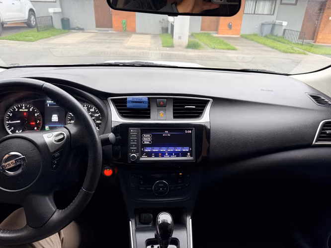 Nissan Sentra SV 2019