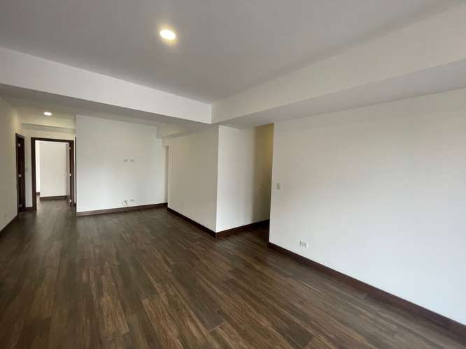 Rento apartamento en Zona 14 EDIFICIO EXCLUSIVO ROOFTOP CON PISCINA - Imagen 10