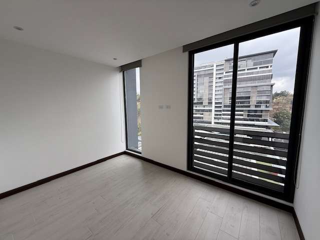 Rento apartamento en Zona 15 EDIFICIO SPAZIO, PISCINA, GYM, ROOFTOP - Imagen 14