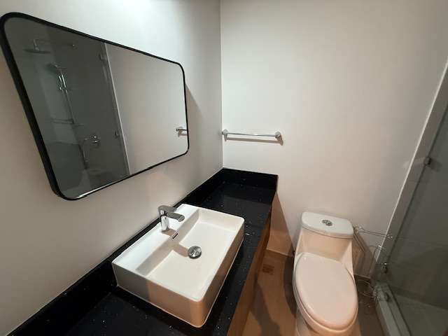 Rento apartamento en Zona 15 EDIFICIO SPAZIO, PISCINA, GYM, ROOFTOP - Imagen 16