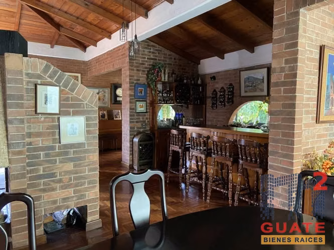 Vendo Casa en condominio en Zona 10 - Imagen 13