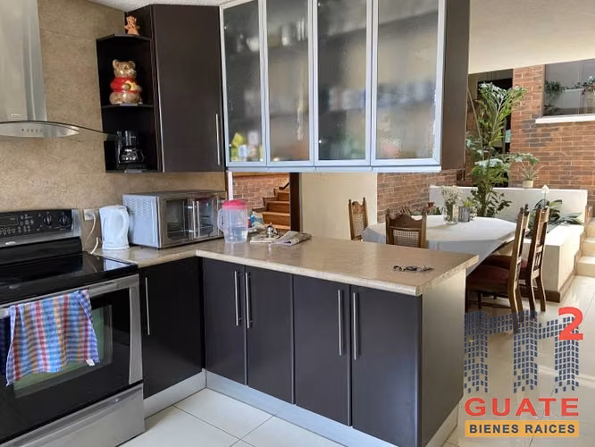 Vendo Casa en condominio en Zona 10 - Imagen 14