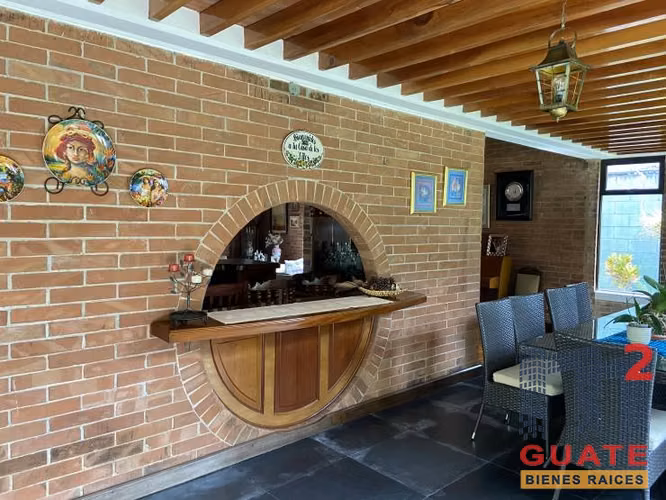 Vendo Casa en condominio en Zona 10 - Imagen 8