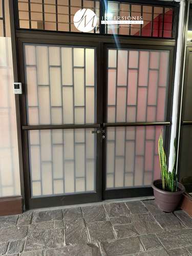 Oficina en Venta de 40 m² en zona 4 - Imagen 6