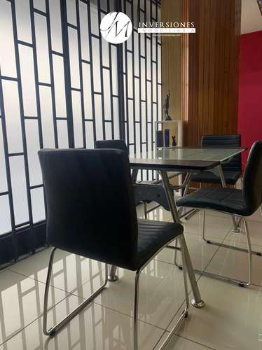 Oficina en Venta de 40 m² en zona 4 - Imagen 4
