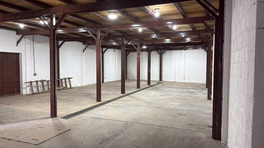 Bodega en Zona 5