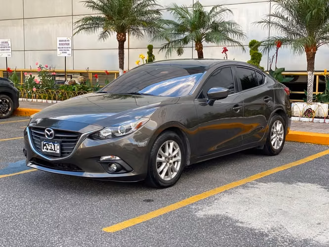 MAZDA 3 AÑO 2016, ÚNICO DUEÑO, EXCELENTES CONDICIONES  - Imagen 2