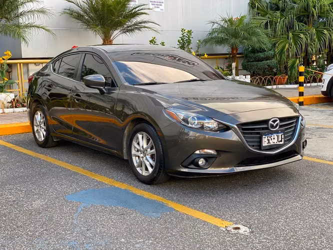 MAZDA 3 AÑO 2016, ÚNICO DUEÑO, EXCELENTES CONDICIONES  - Imagen 3