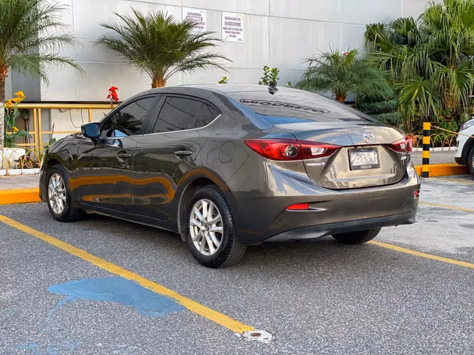 MAZDA 3 AÑO 2016, ÚNICO DUEÑO, EXCELENTES CONDICIONES  - Imagen 4
