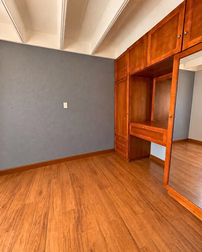 CASA EN VENTA ZONA 17 DENTRO DE GARITA REMODELADA - Miniatura 10