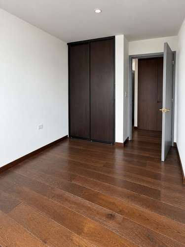 APARTAMENTO EN RENTA EN ZONA 10 EDIFICIO ATARAH - Imagen 5