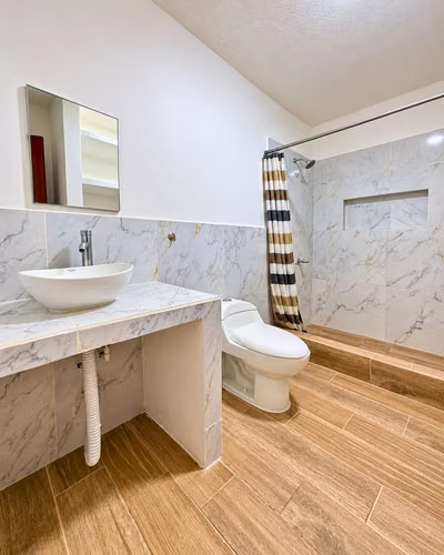 APARTAMENTO EN RENTA ZONA 16 HACIENDA REAL - Imagen 5