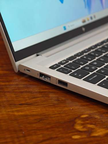 REMATO! Laptop HP EliteBook 645 G10 Ryzen 5 Pro - Imagen 3