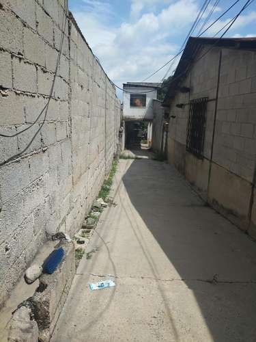 PROPIEDAD EN VENTA EN EL TESORO ZONA 2 DE MIXCO A PASOS DE LA CALZADA ROOSEVELT