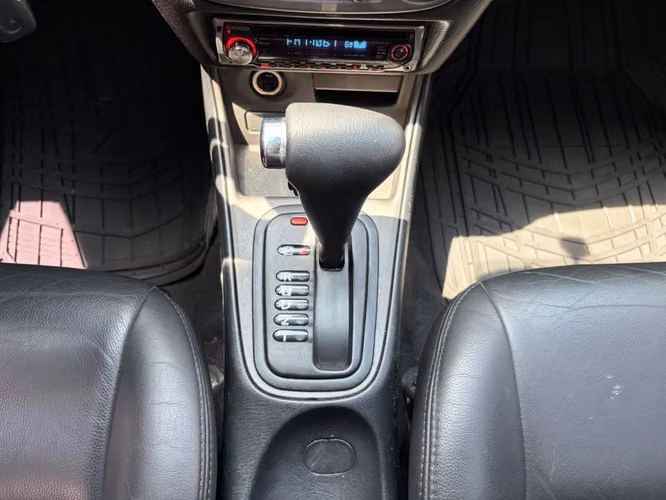Nissan Almera N16 de Agencia Modelo 2009