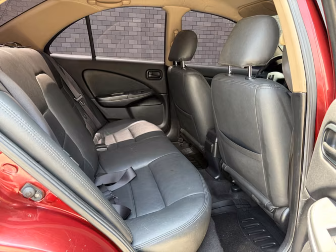 Nissan Almera N16 de Agencia Modelo 2009