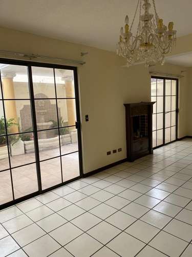 RENTO CASA COND. LOS LAURELES, VILLA LOS PINABETES, SAN JOSE PINULA REF.6954 *4 HAB, 3.5 BAÑOS, CUARTO SERV, PATIO - Imagen 10