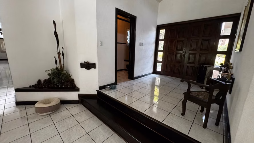 VENTA DE CASA EN SAN CRISTÓBAL, SECTOR A10 - Imagen 6