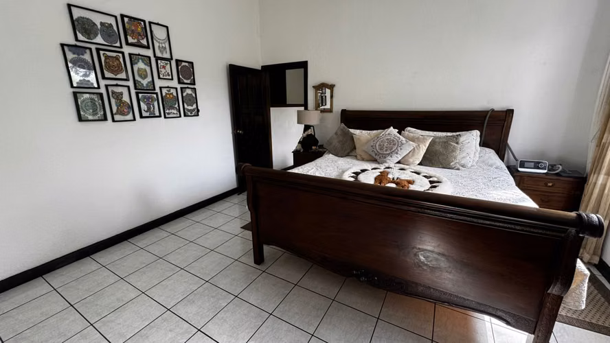 VENTA DE CASA EN SAN CRISTÓBAL, SECTOR A10 - Imagen 9