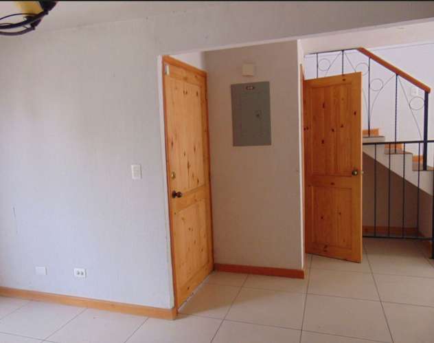 Casa en venta en Carretera a El Salvador Km. 16.5 ARRAZOLA REMATE BANCARIO!! - Imagen 6