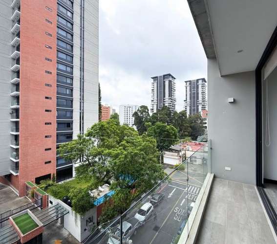 MODERNO APARTAMENTO AMUEBLADO ZONA 14, SOBRE LA 5ª AVENIDA - Imagen 6