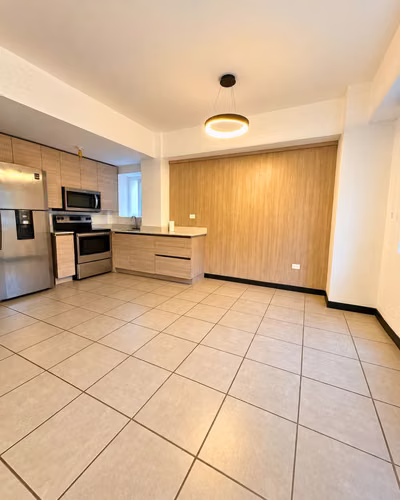 APARTAMENTO EN RENTA ZONA 16 CON LÍNEA BLANCA - Imagen 7