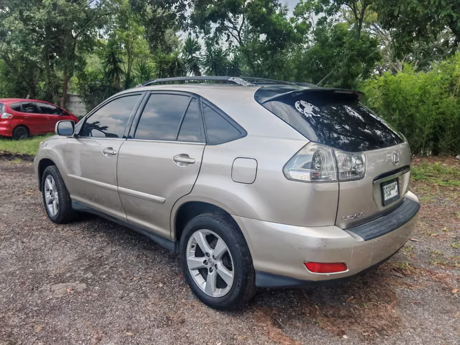 Lexus RX Modelo 2005 - Imagen 2