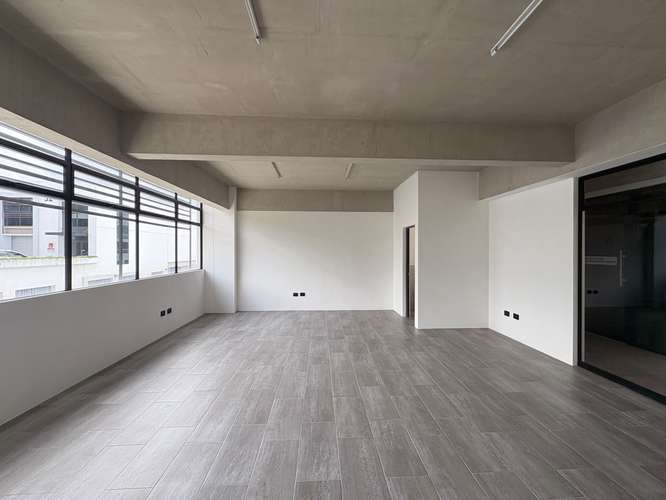 Oficina en Renta – InterNaranjo Empresarial, cerca de Condado Naranjo - Imagen 5