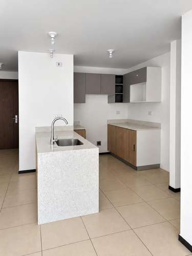 APARTAMENTO EN RENTA EN PARQUE SAN JORGE ZONA 11 - Imagen 3