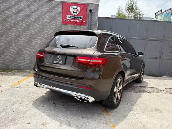 Mercedes-Benz GLC 250 4Matic Premium de Agencia Modelo 2017